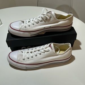 Converse Low Top